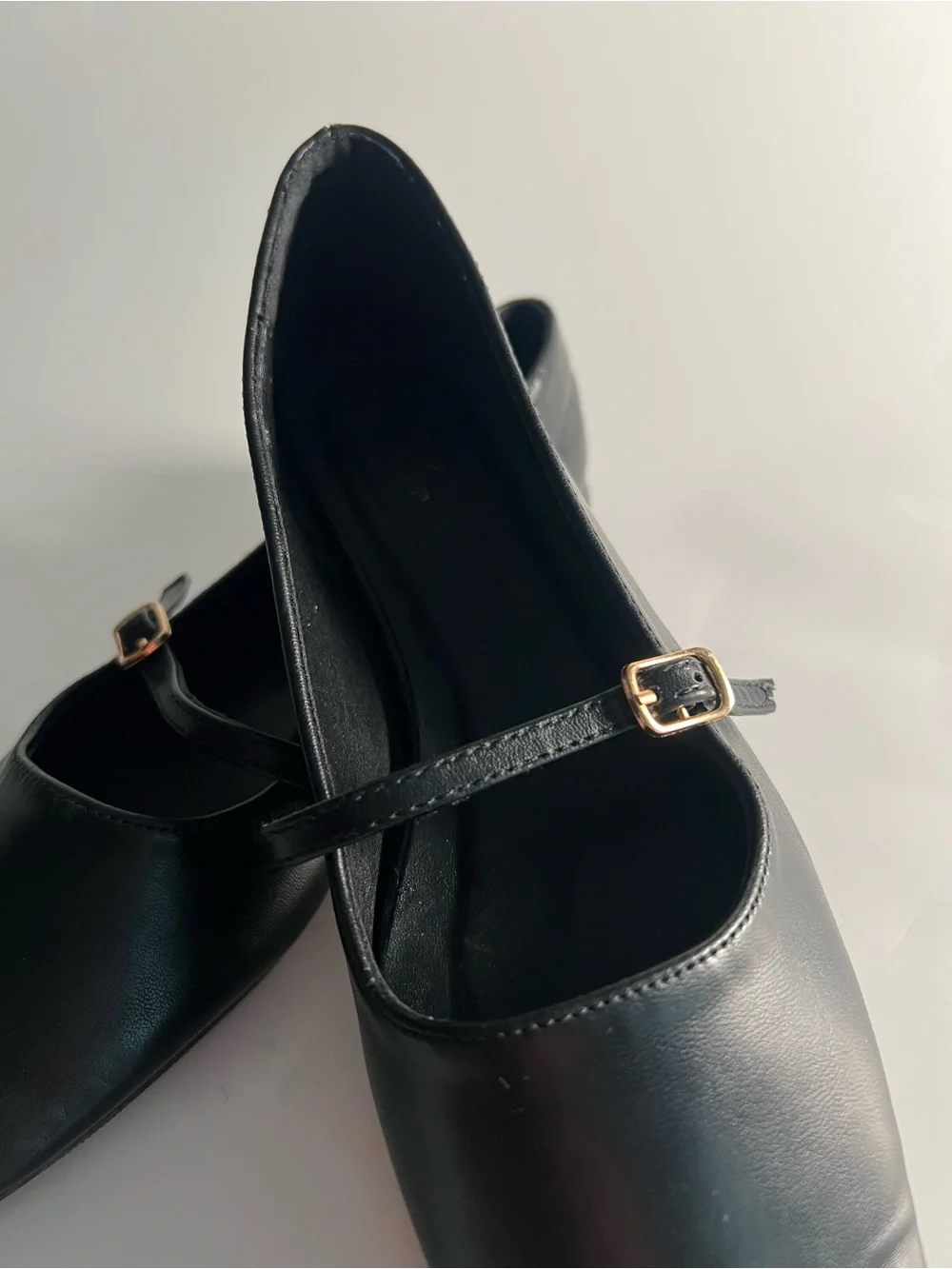 Black Mary Jane Square-Toe Flats - Size 3